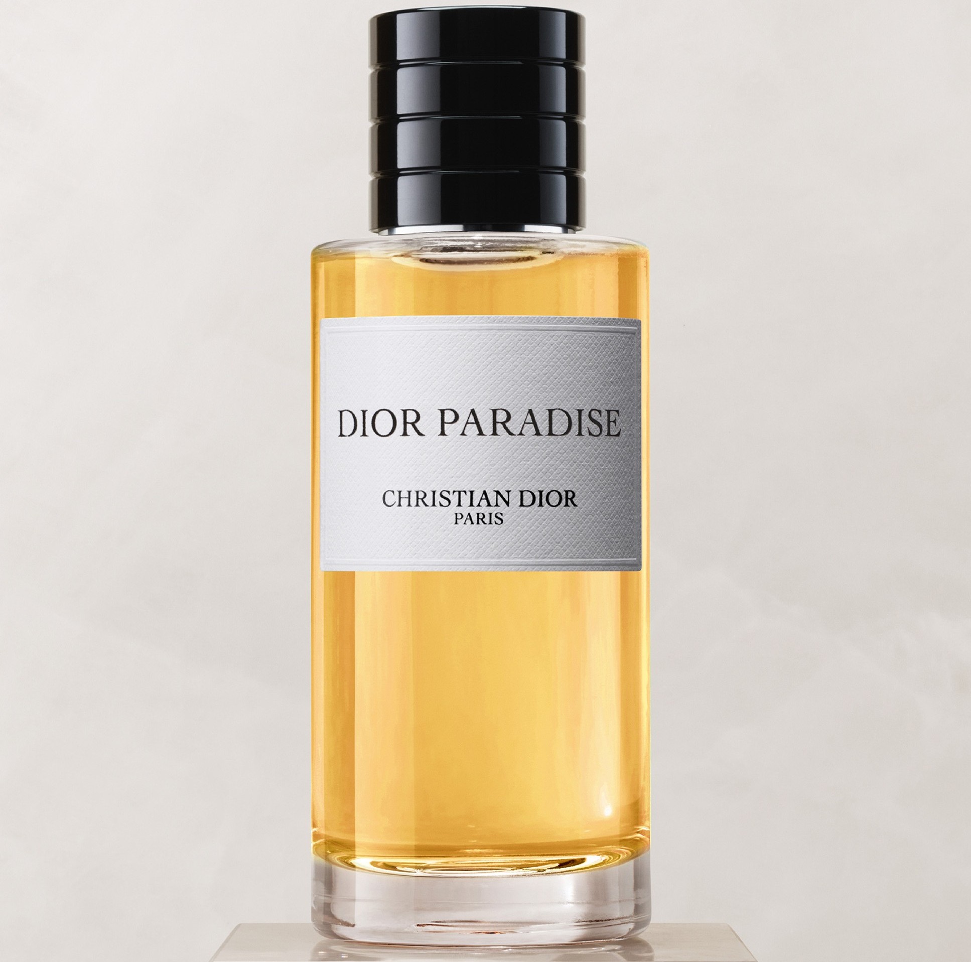 Y0000235_E000001579_E01_RHC Dior Paradise - Image 1